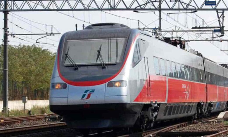 Rissa violenta sul treno Roma-Lecce