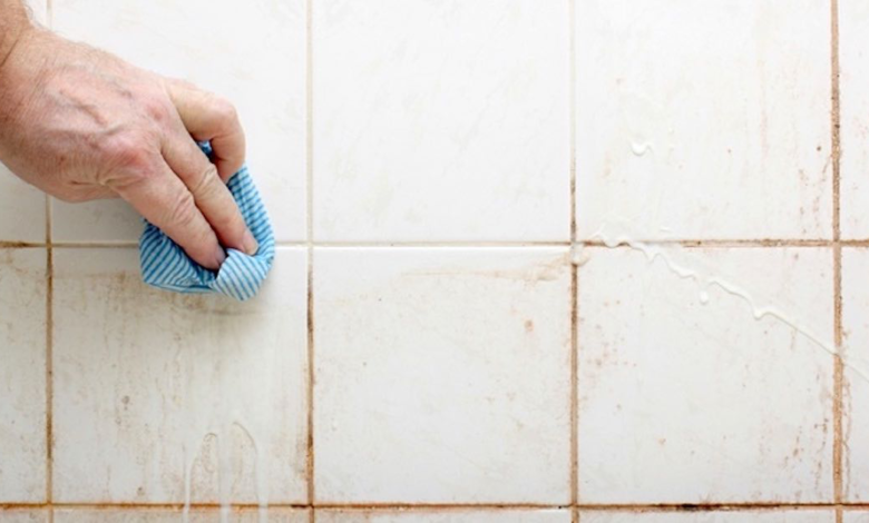 Come pulire le piastrelle del bagno