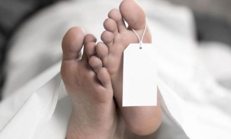dichiarata morta apre gli occhi