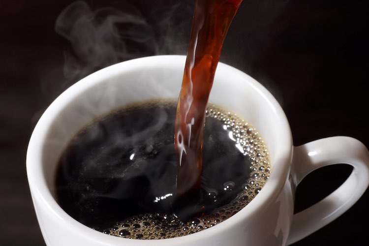 smettere bere caffè a stomaco vuoto